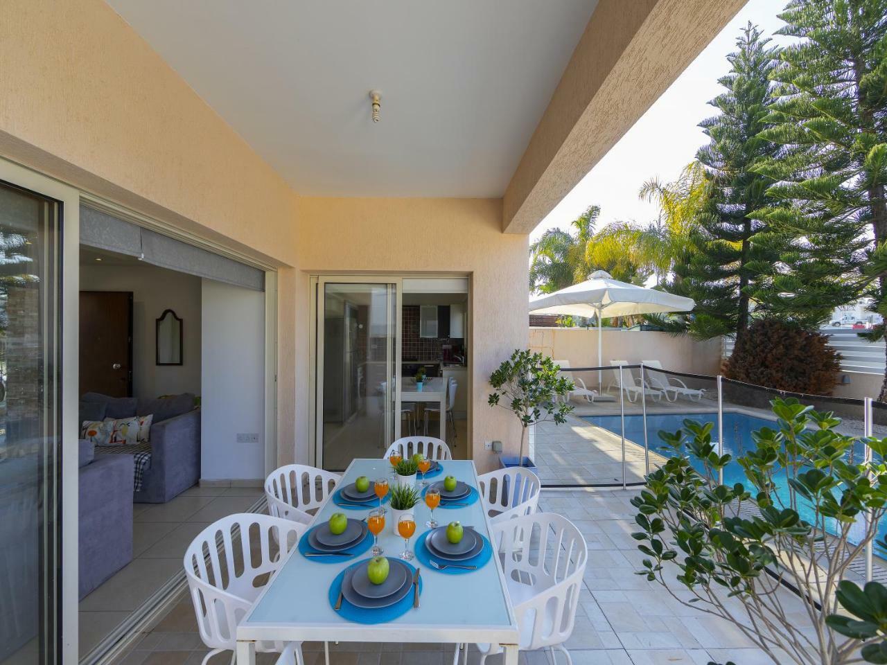 Villa Michelle 2 Protaras Bagian luar foto